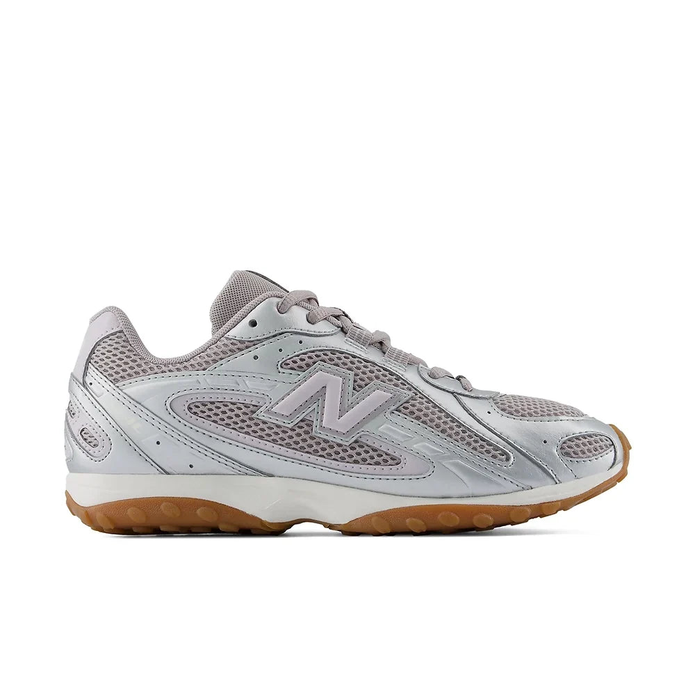 204L v1 'Truffle Salt Horizon Grey'